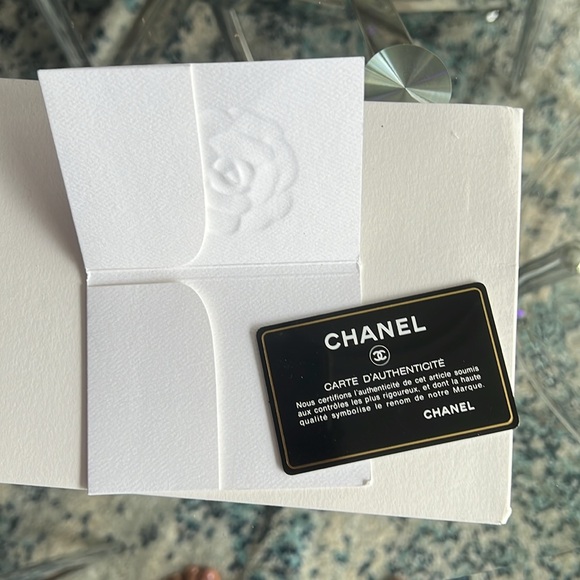 Authentic black Chanel medium gold chain bag. Normal scratch and wear. - Picture 2 of 12